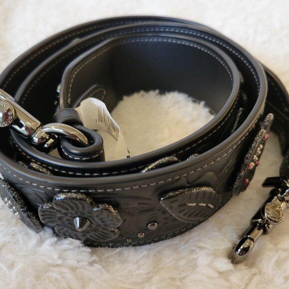 Coach Tea Rose Strap, Black - Picture 14 of 14